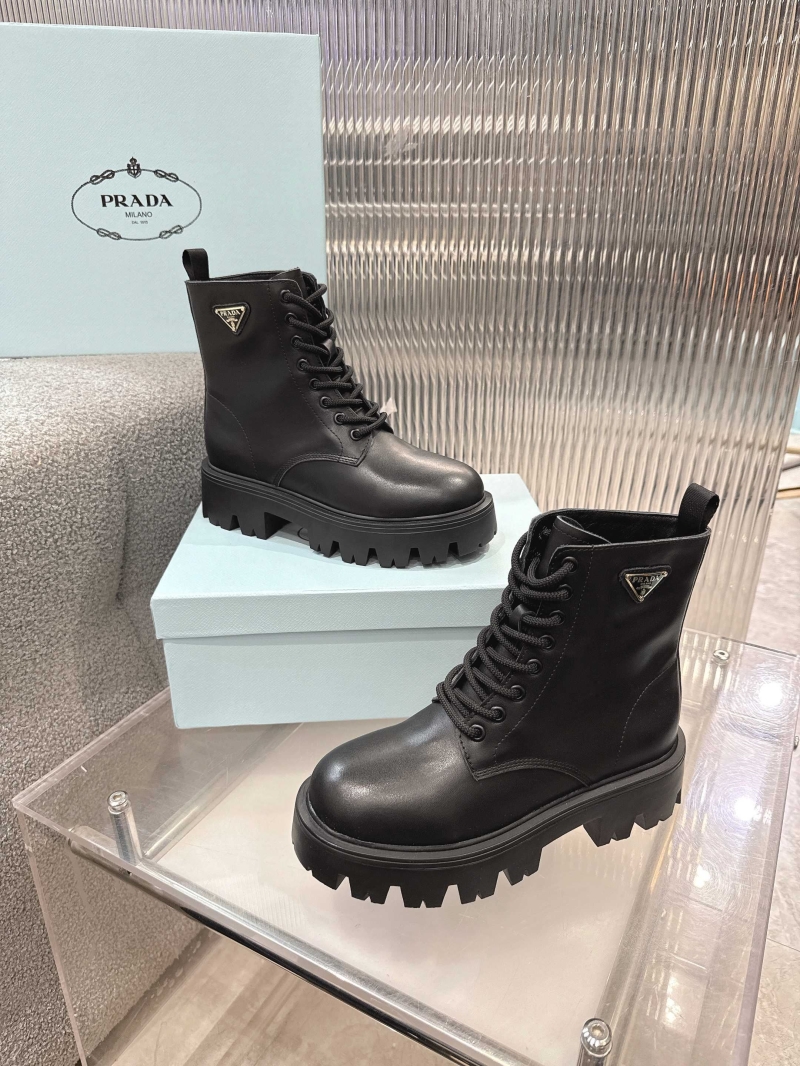 Pra*a boots